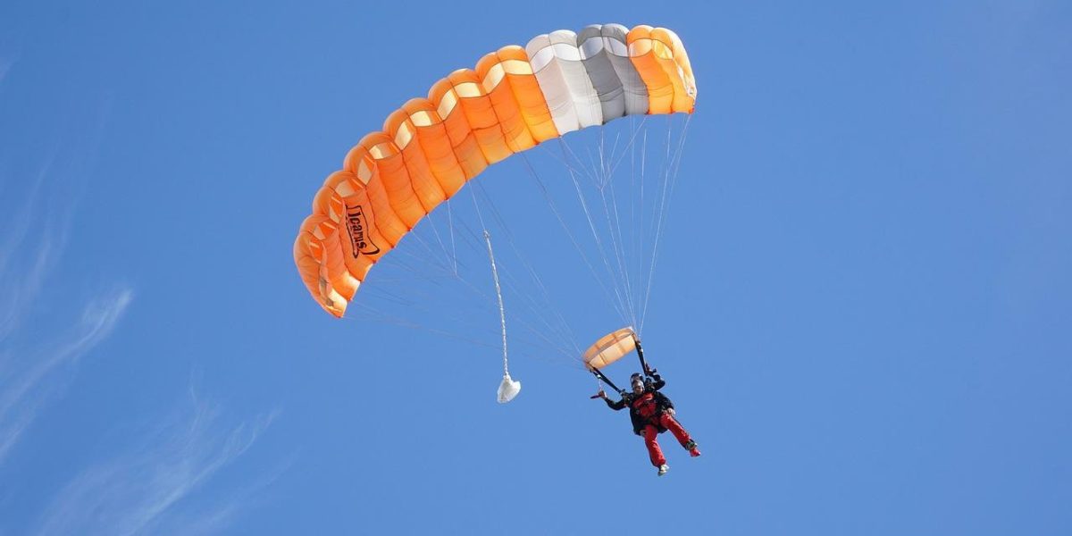 skydive, tandem jump, two people-5379579.jpg